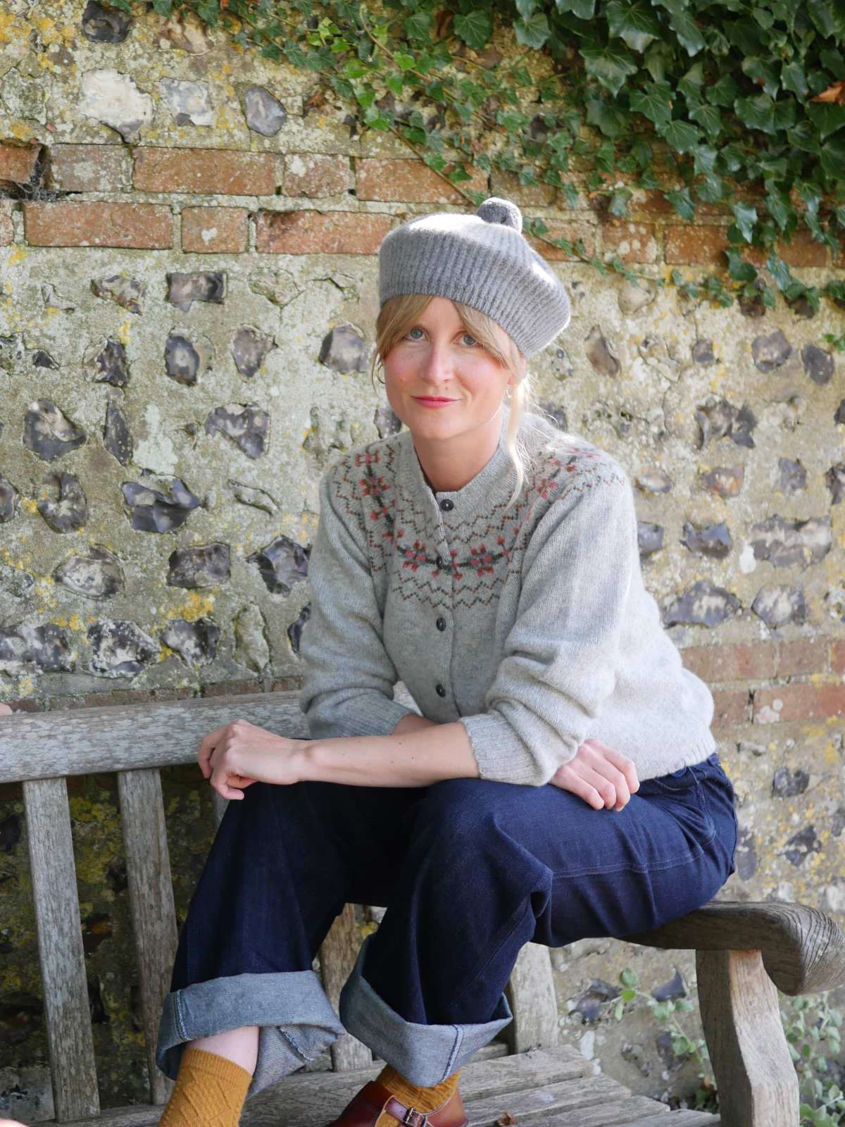 Ribbed Beret with Pom Pom - Grey