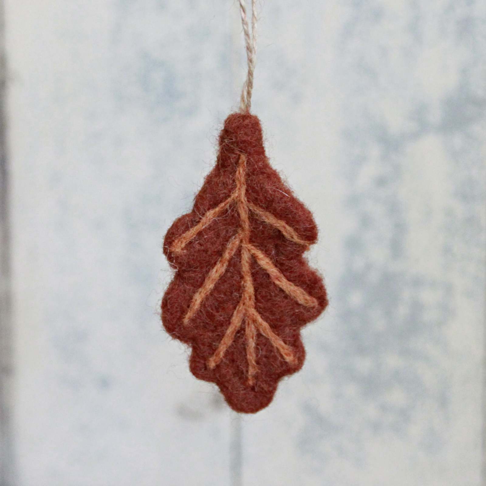 Felt Oak Leaf Decoration 