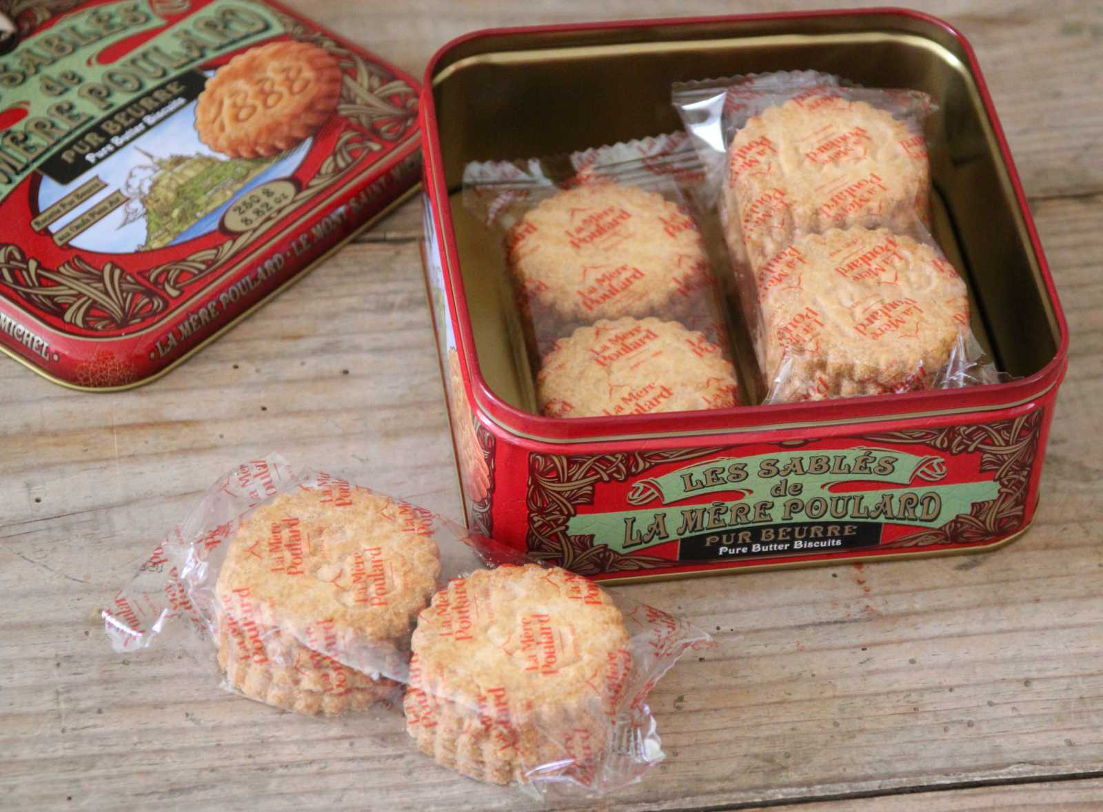 Beautiful Tin of classic French Butter Biscuits. A lovely gift.