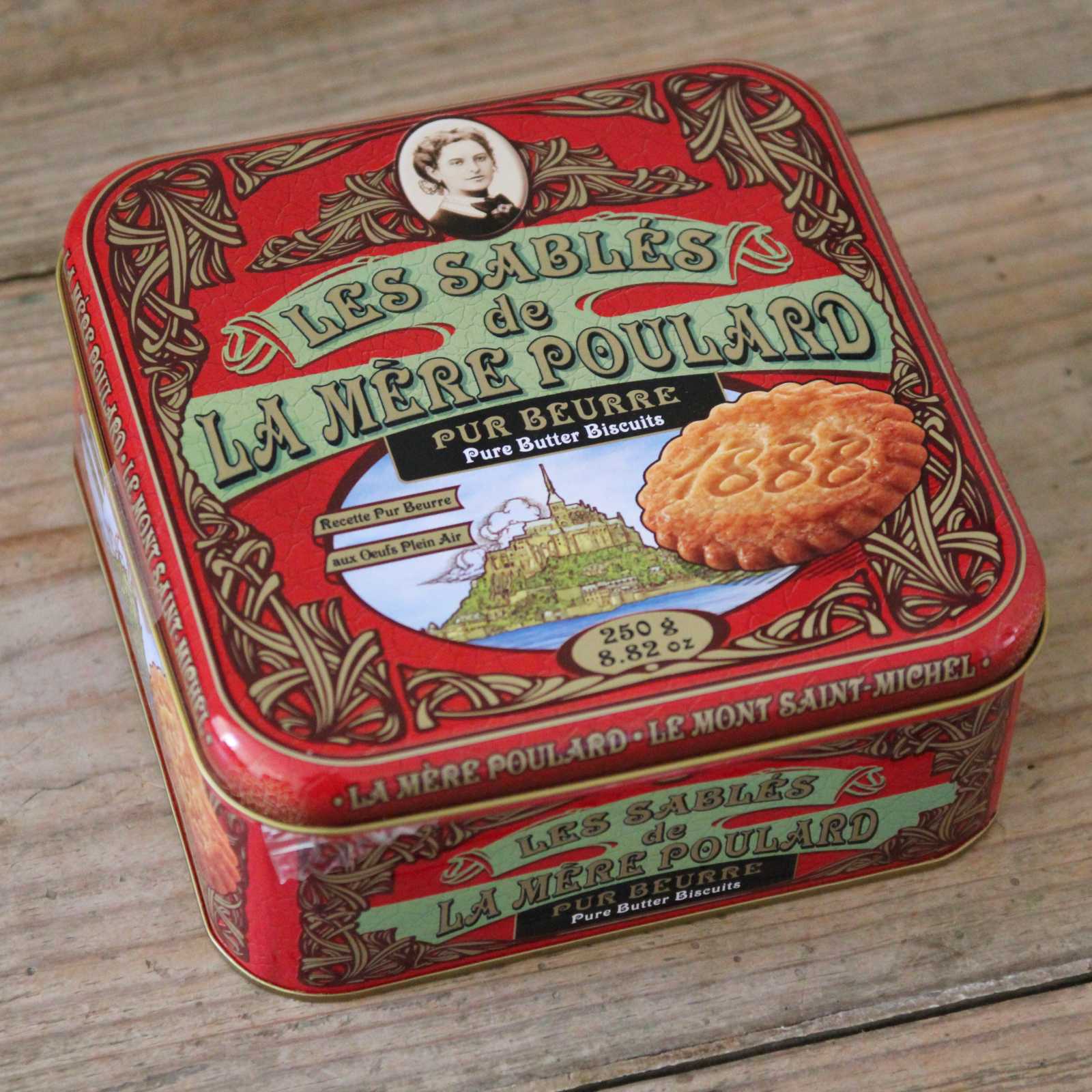 Beautiful Tin of classic French Butter Biscuits. A lovely gift.