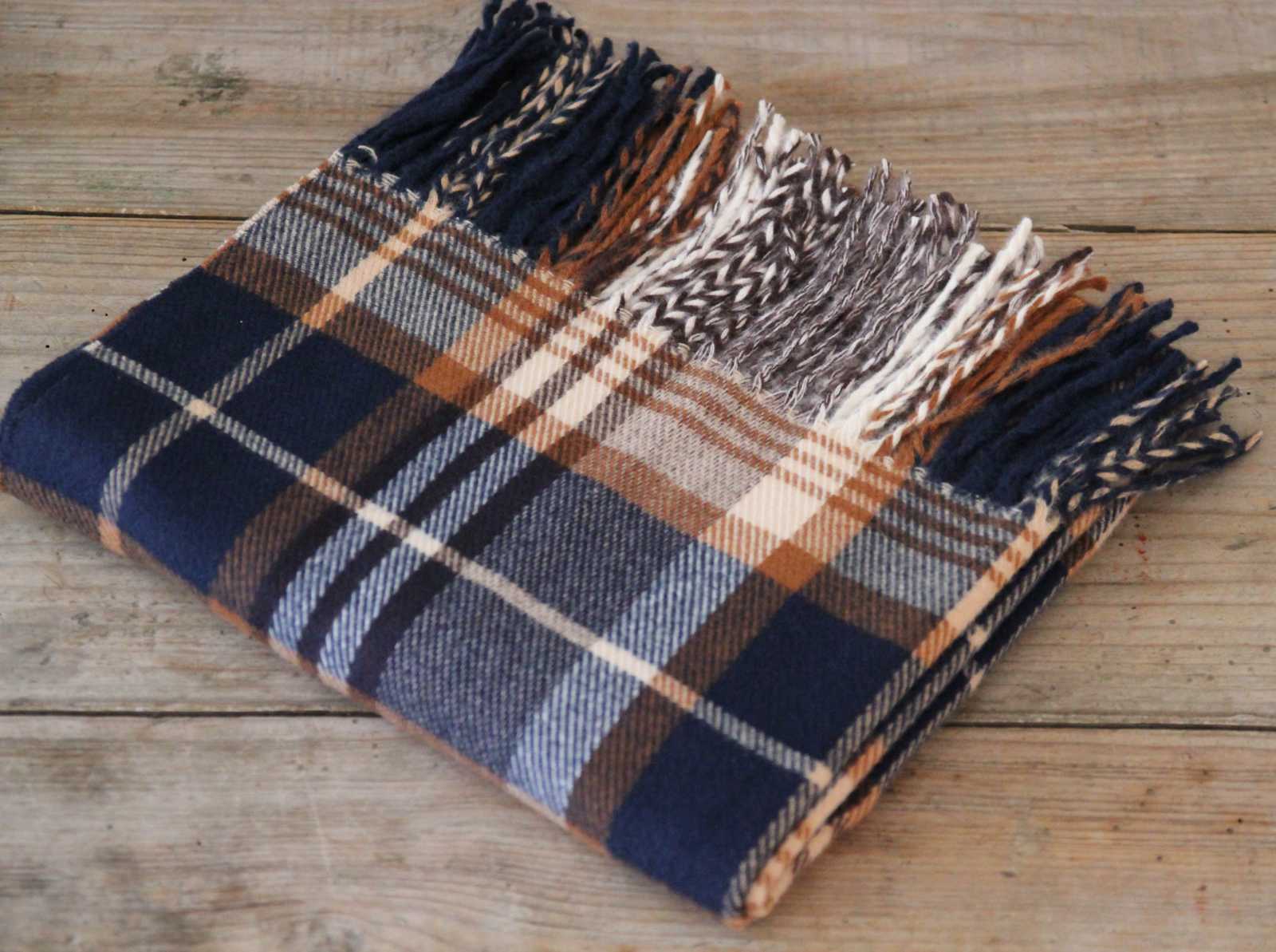 Unisex Navy Tartan Scarf with tassels