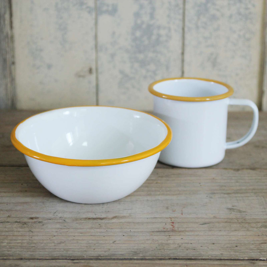 Enamel mug and bowl set mustard