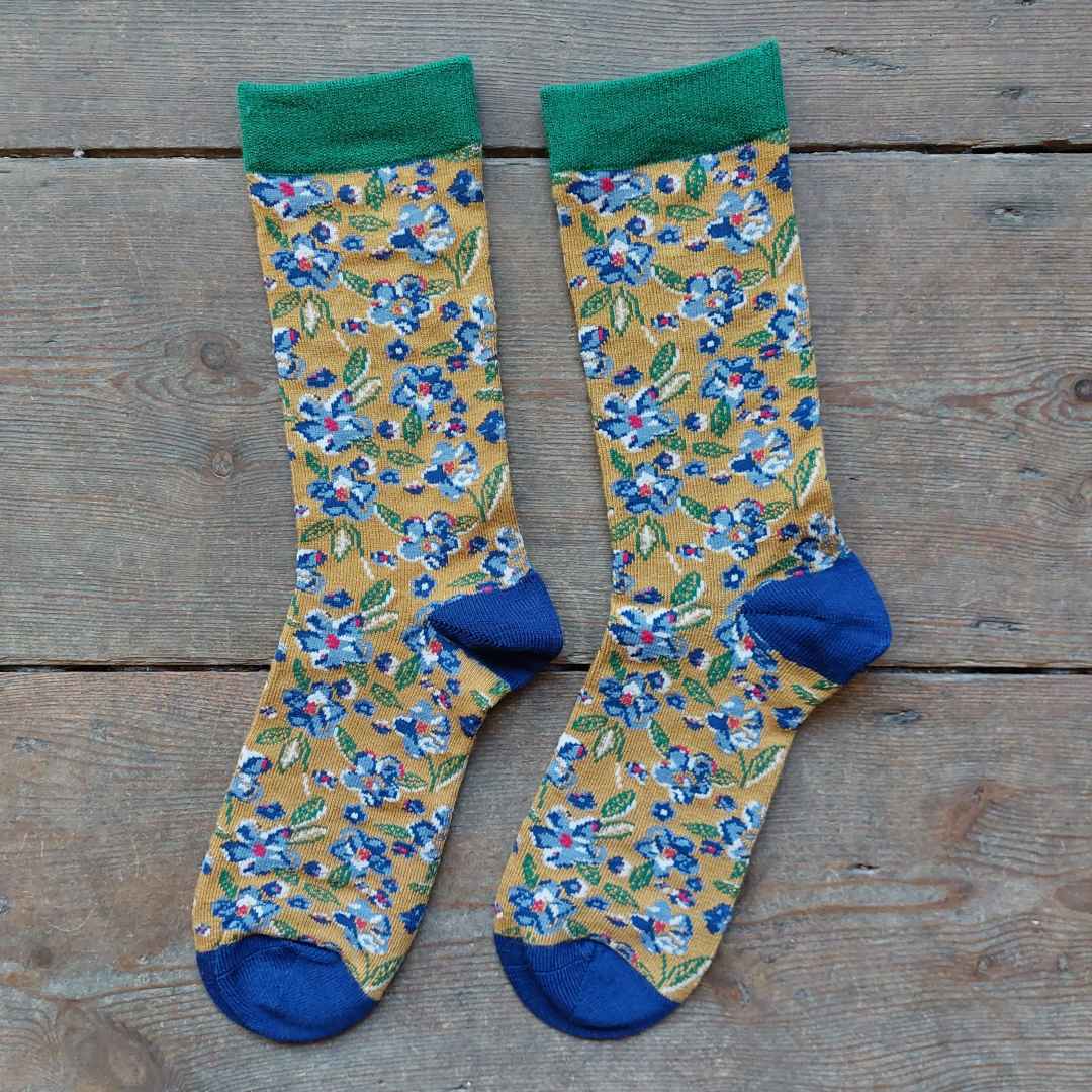 Women's Bamboo Socks in Musard Floral