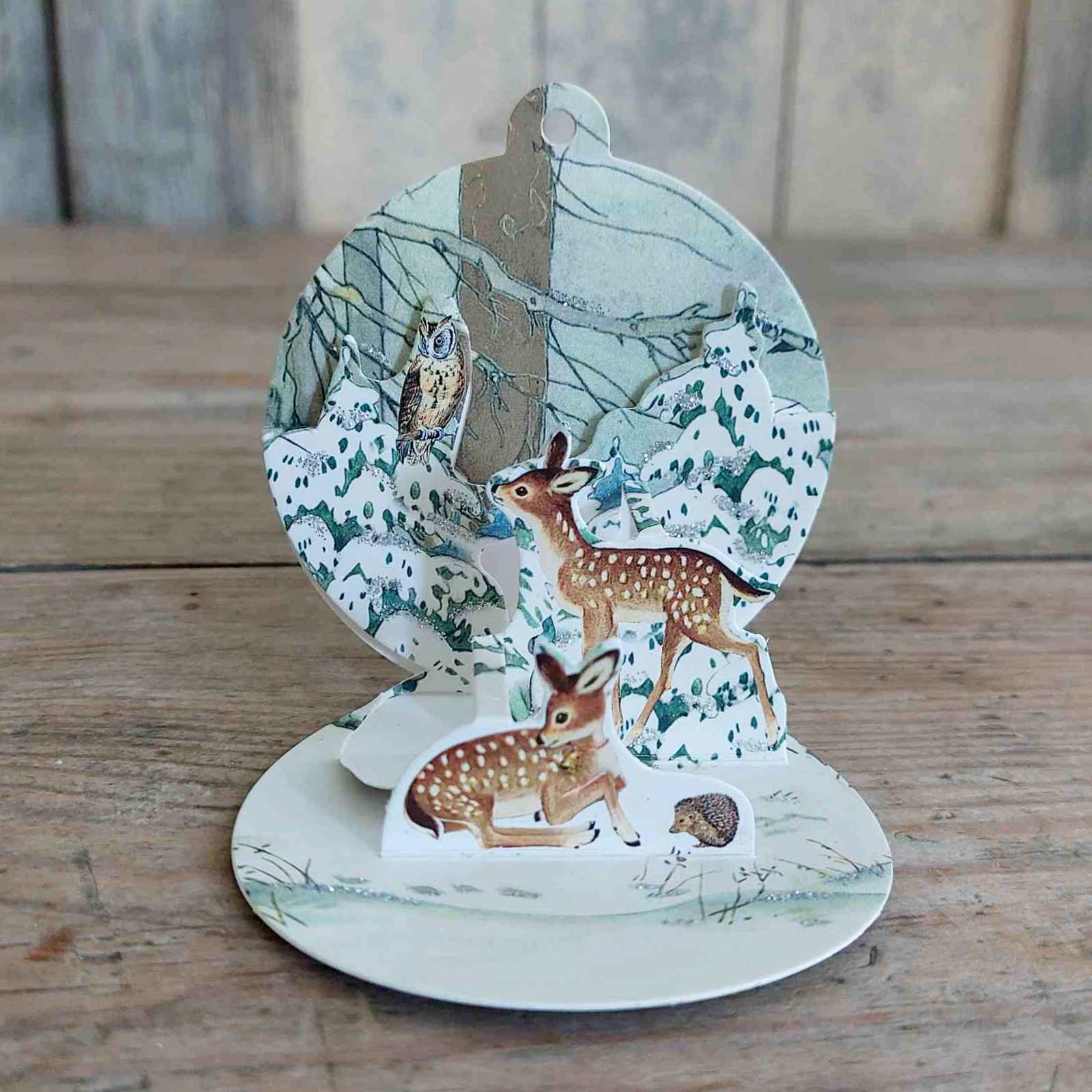 Traditional Pop Up Paper Bauble deer