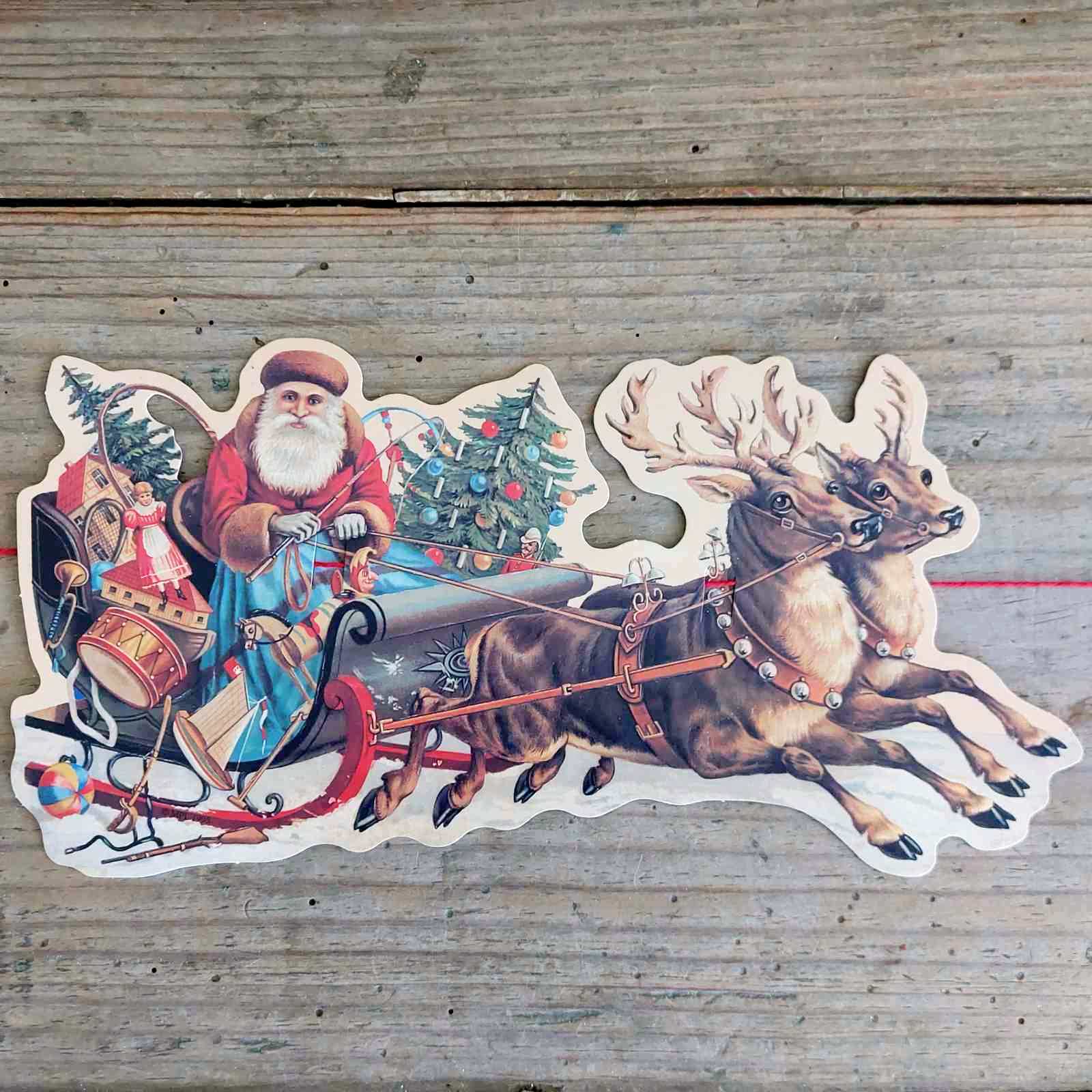 Traditional Victorian Santa’s Sleigh Garland