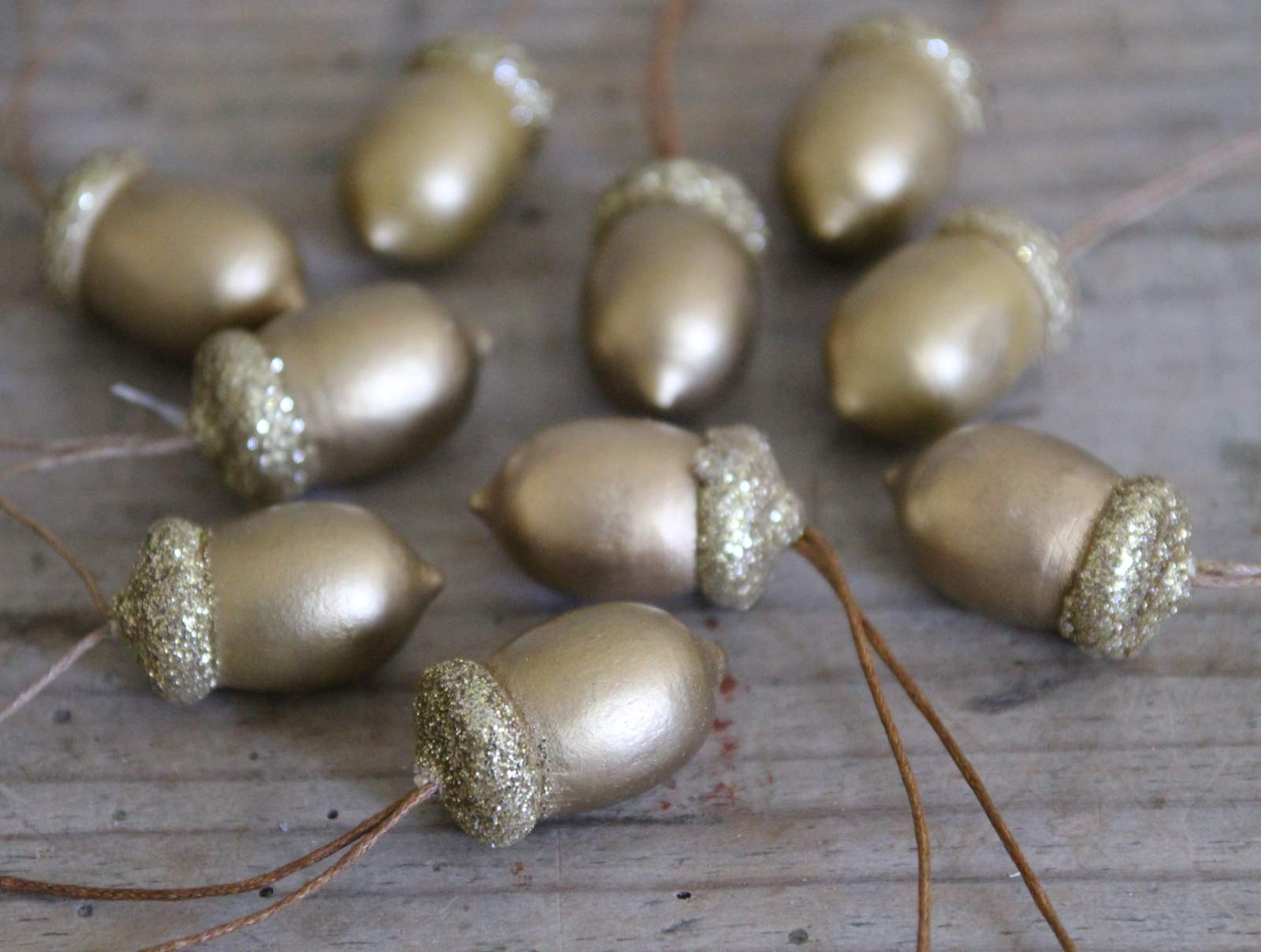 Wooden Gold Acorn Decoration