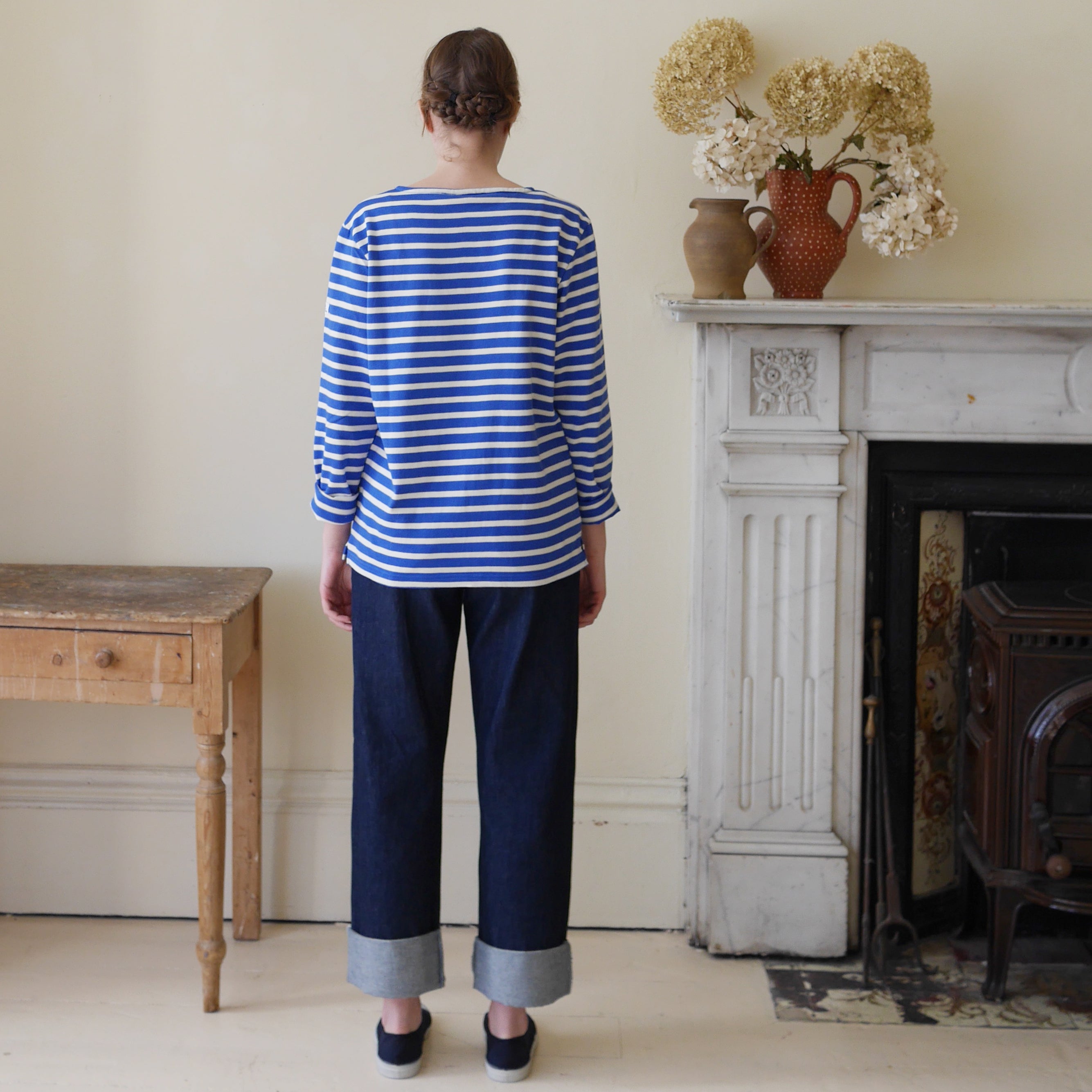 Breton top by Mousqueton on woman - french blue and cream - back view