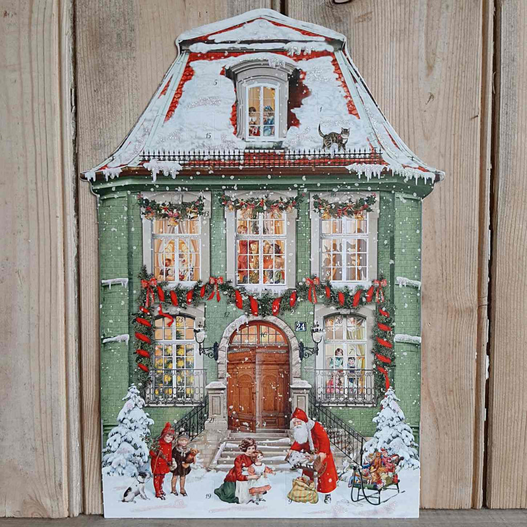 Traditional Advent Calendar large Christmas Town House