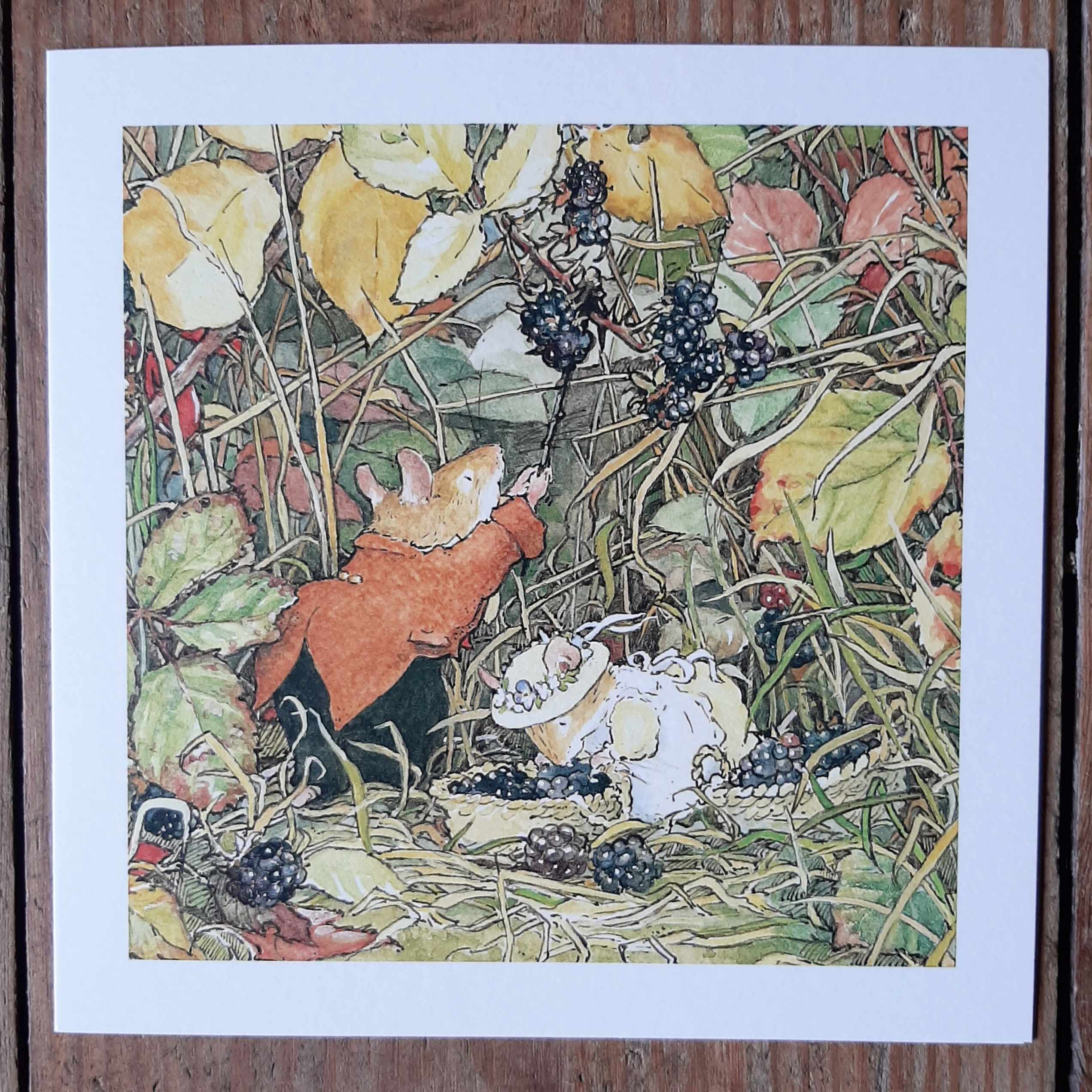 Vintage card Brambly Hedge Blackberry Picking