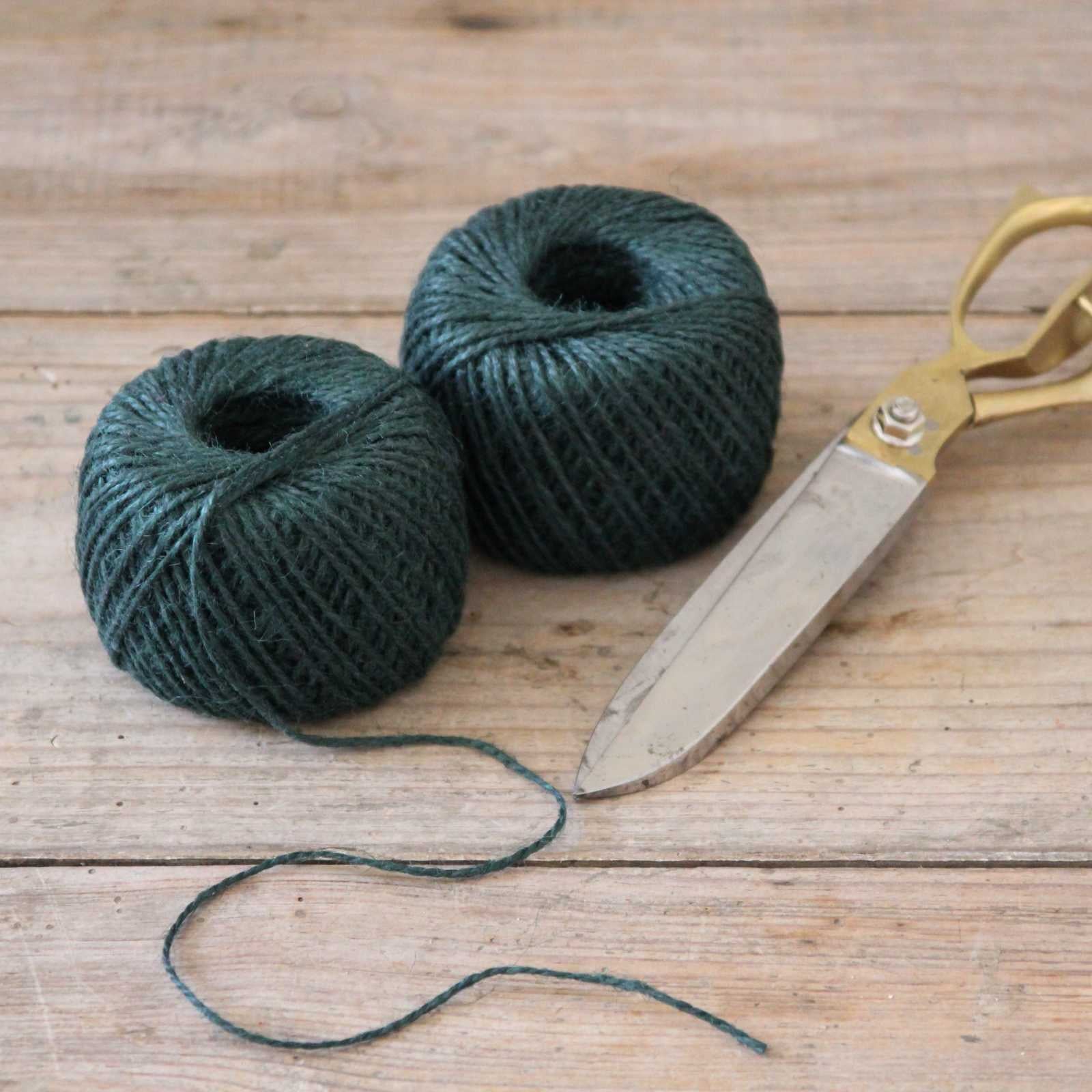 Ball of green string, 100 metres of green jute twine