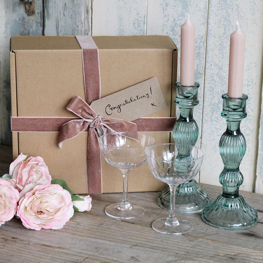 wedding-gift-boxed-gift-closet-botts