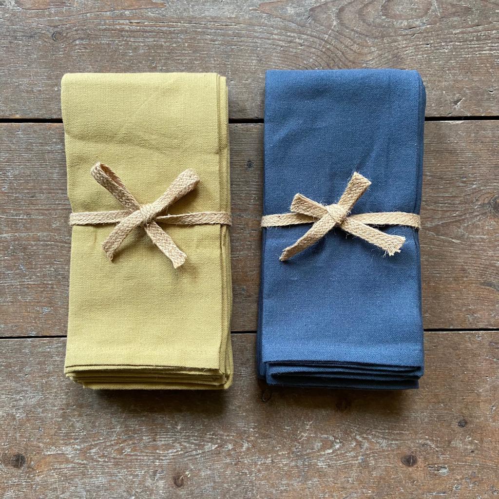 Set of 4 Cotton Napkins - Homeware Store