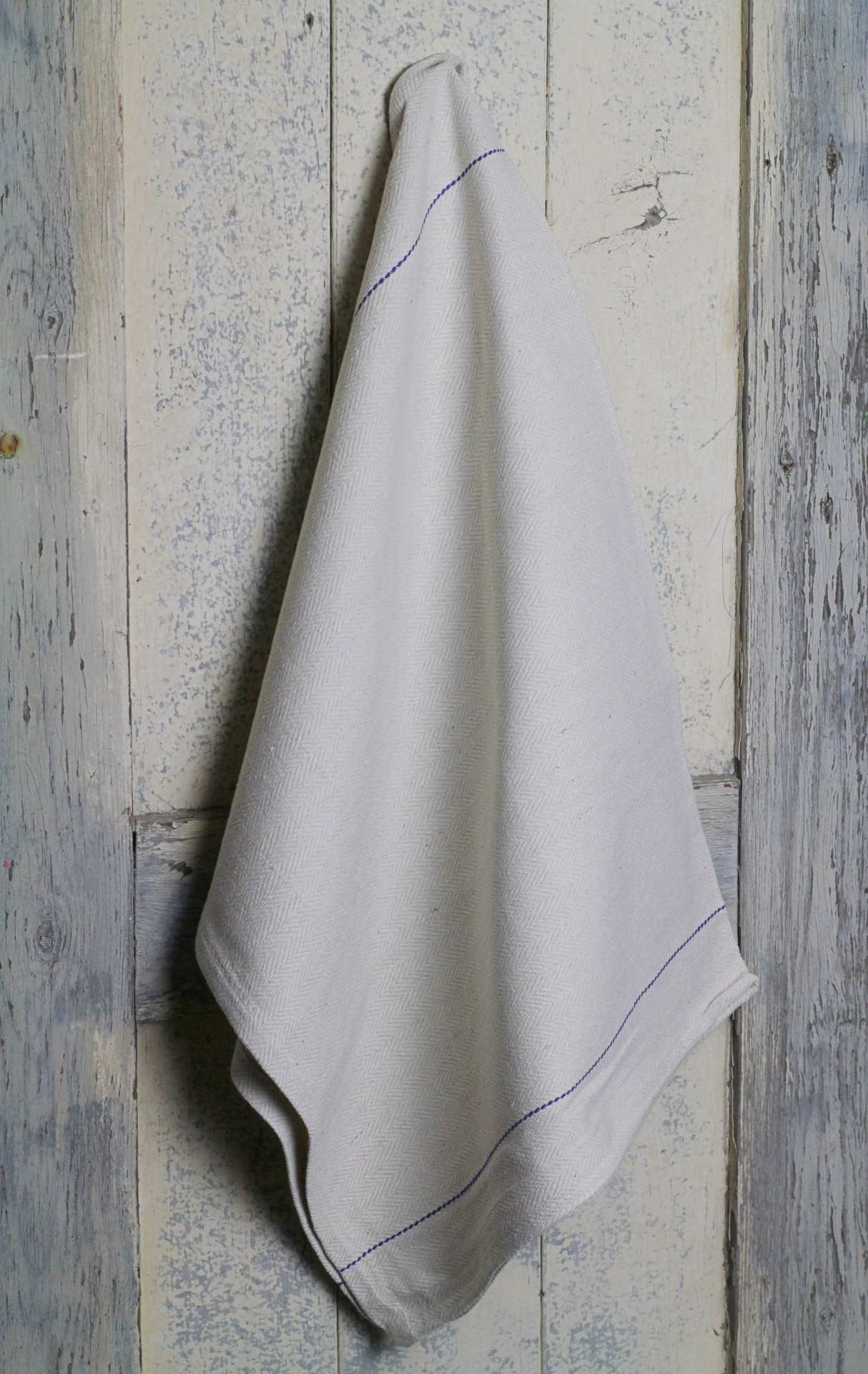 Hanging Utility Tea Towel - Blue stripe